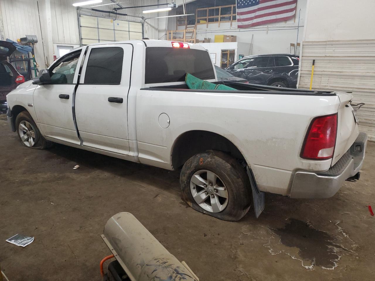2018 RAM 1500 VIN 1C6RR7ST0JS348696 Copart auction photo, rollover damage thumbnail 2