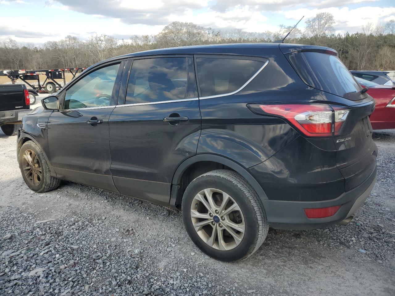 2017 Ford Escape VIN 1FMCU0GD3HUC84637 Copart auction photo, front end / minor dent/scratches damage thumbnail 2