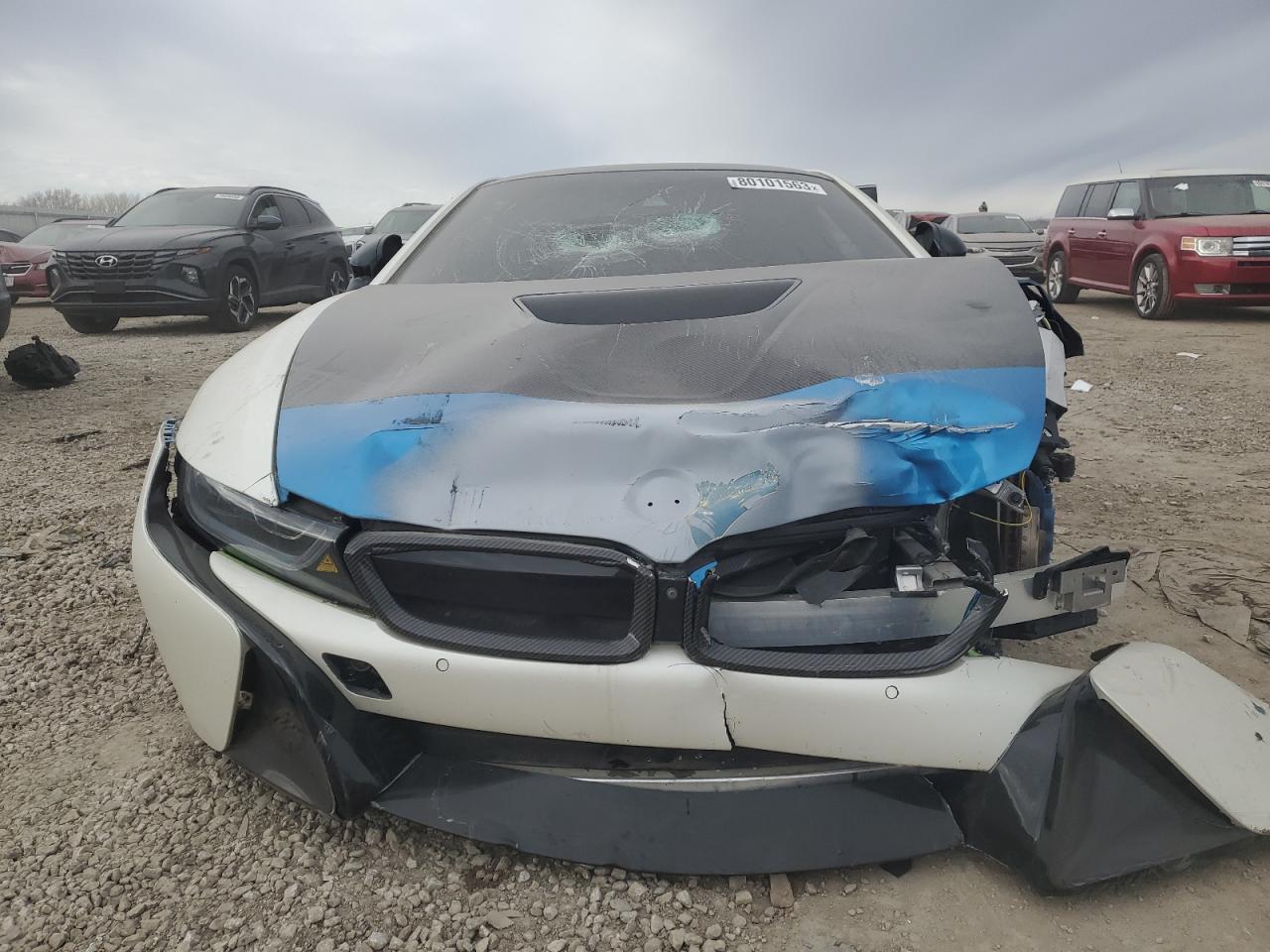 2016 BMW i8 VIN WBY2Z2C52GV675586 Copart auction photo, vandalism / all over damage thumbnail 5