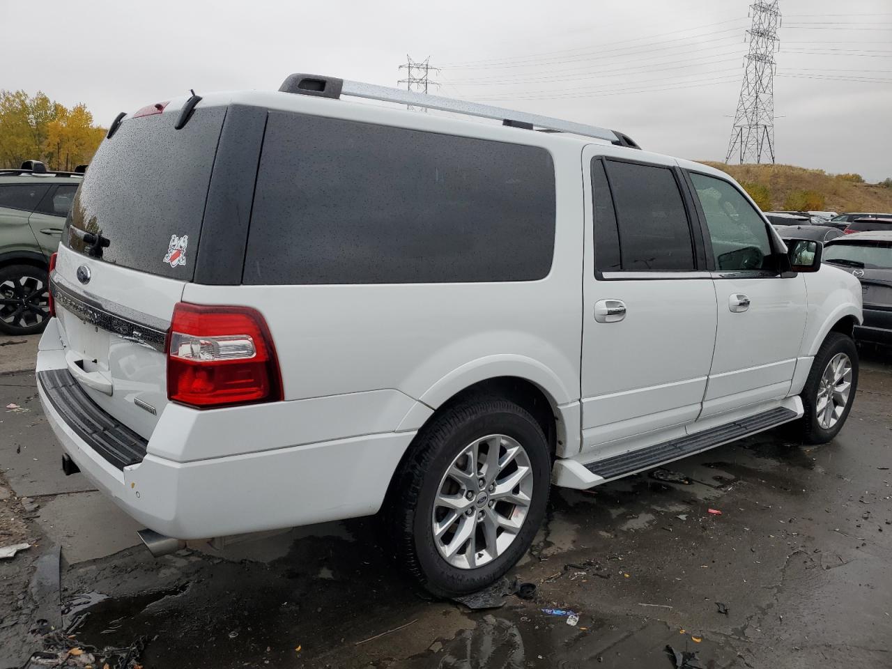 2016 Ford Expedition VIN 1FMJK2AT2GEF57164 Copart auction photo, front end / side damage thumbnail 3