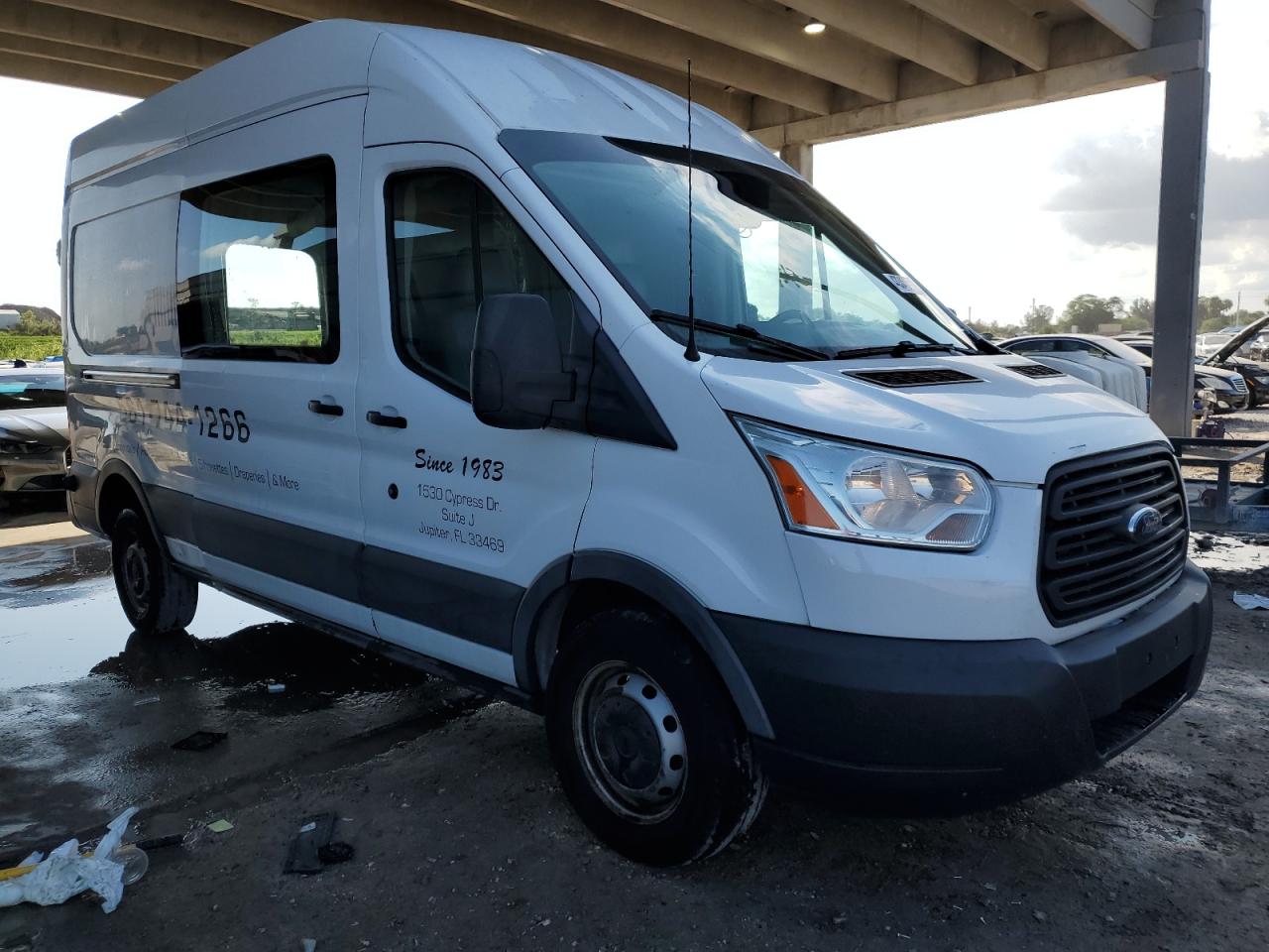 2015 Ford Transit VIN 1FTNR2XM8FKA15066 Copart auction photo, rear end / side damage thumbnail 4