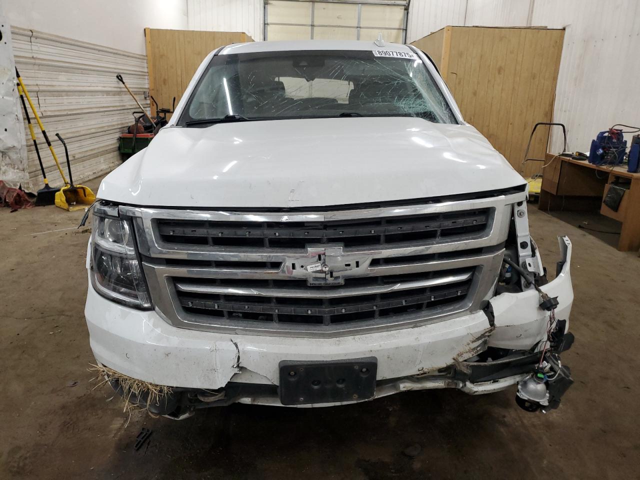 2019 Chevrolet Suburban VIN 1GNSKHKC8KR227600 Copart auction photo, all over damage thumbnail 5