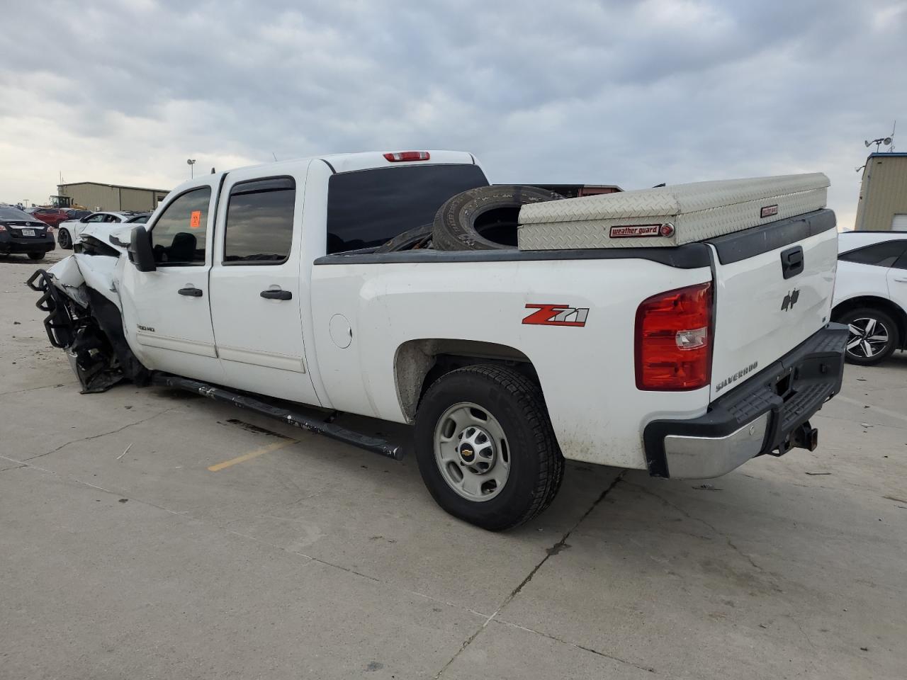 2012 Chevrolet Silverado VIN 1GC1CXC8XCF171572 Copart auction photo, front end damage thumbnail 2