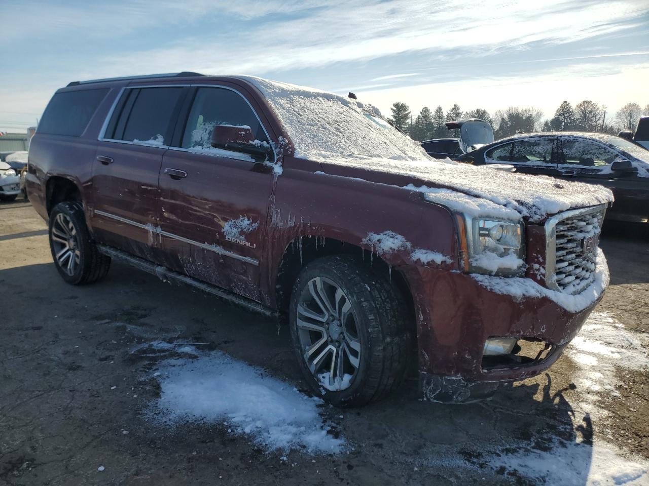 2018 GMC Yukon VIN 1GKS2HKJXJR277814 Copart auction photo, front end damage thumbnail 4