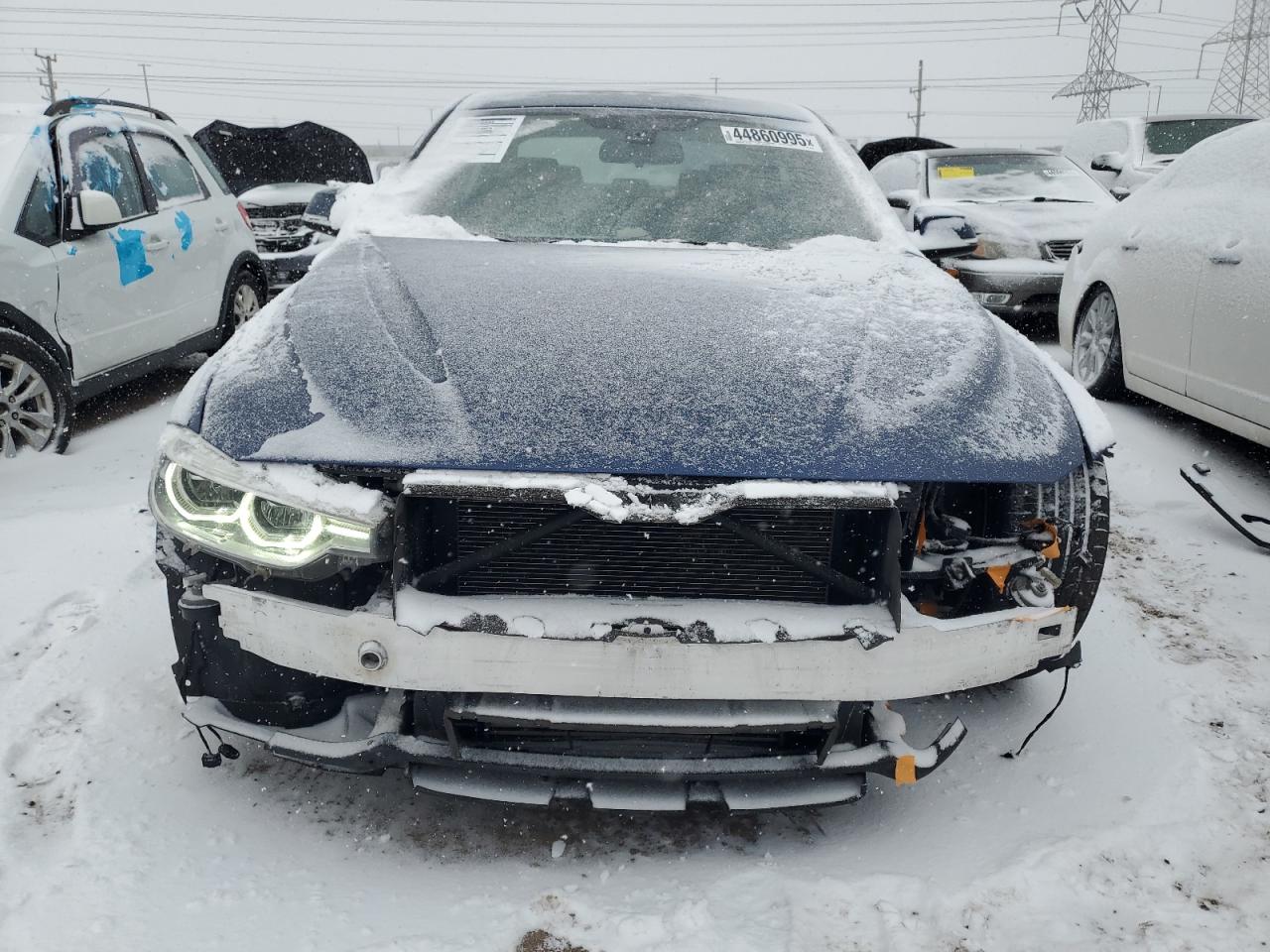 2018 BMW 3er VIN WBA8A3C52JA505698 Copart auction photo, front end / undercarriage damage thumbnail 5