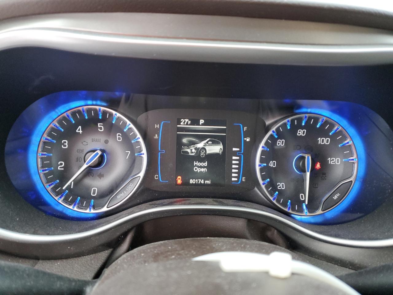 2018 Chrysler Pacifica VIN 2C4RC1BG4JR294198 Copart auction photo, all over damage thumbnail 9