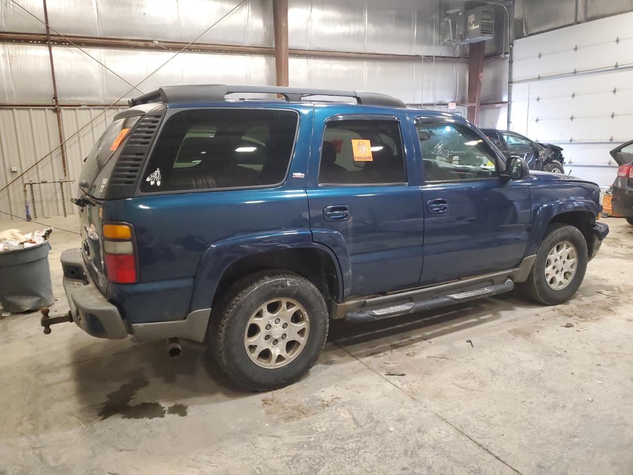 2006 Chevrolet Tahoe VIN 1GNEK13T46R160518 Copart auction photo, biohazard/chemical / front end damage thumbnail 3
