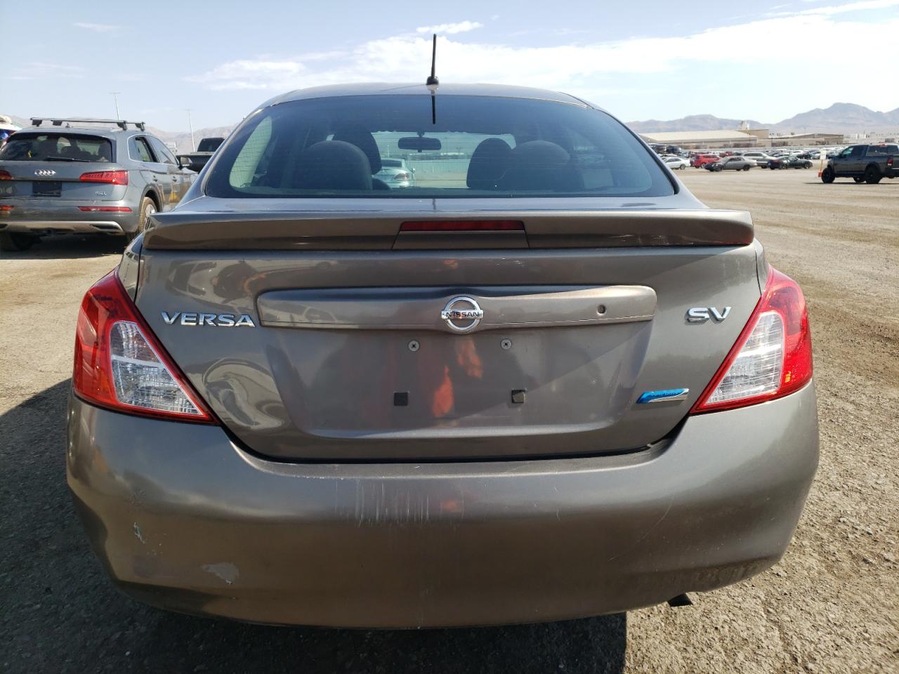2013 Nissan Versa VIN 3N1CN7AP1DL861136 Copart auction photo, front end / side damage thumbnail 6