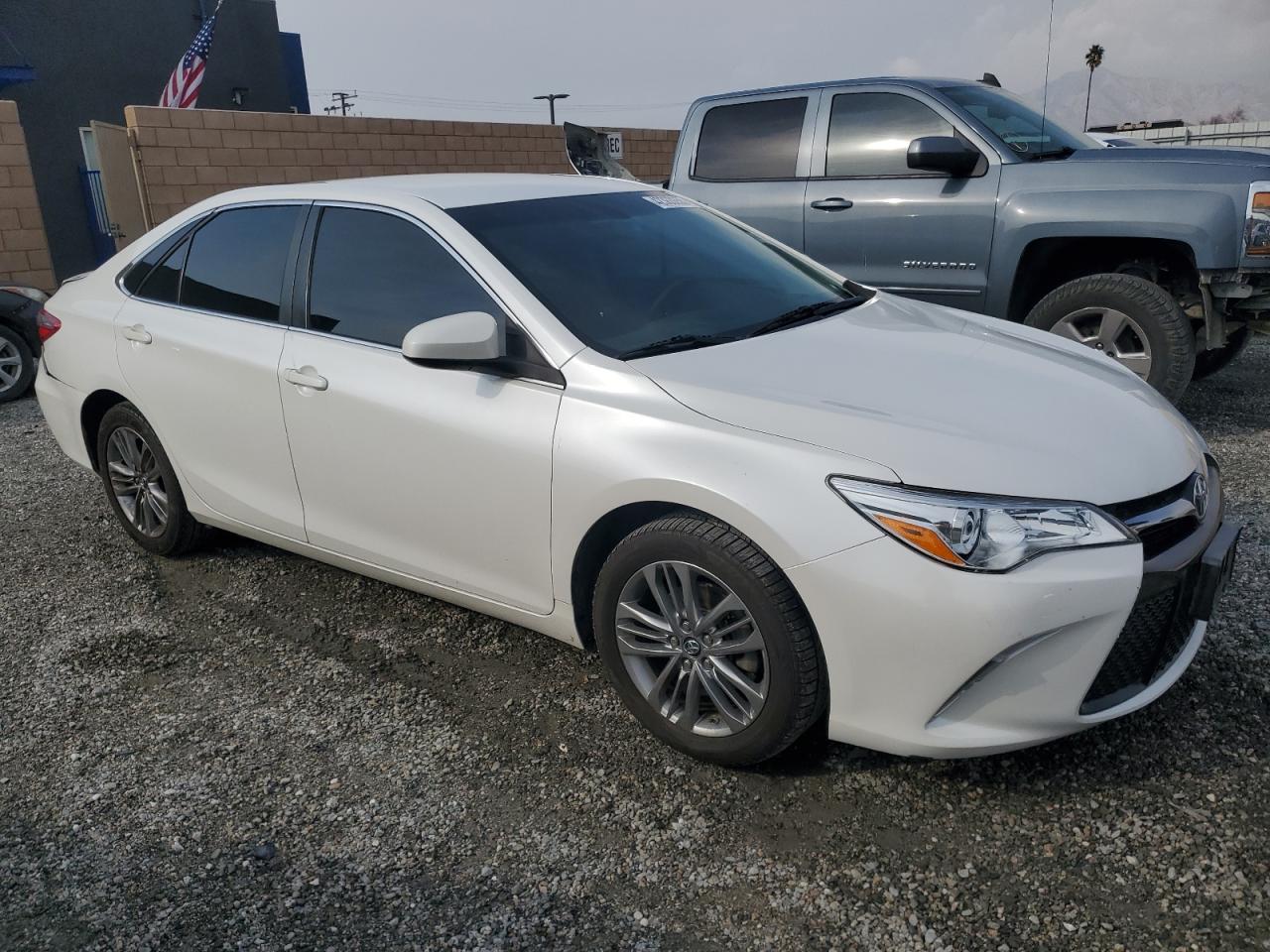 2016 Toyota Camry VIN 4T1BF1FK9GU257582 Copart auction photo, rear end damage thumbnail 4