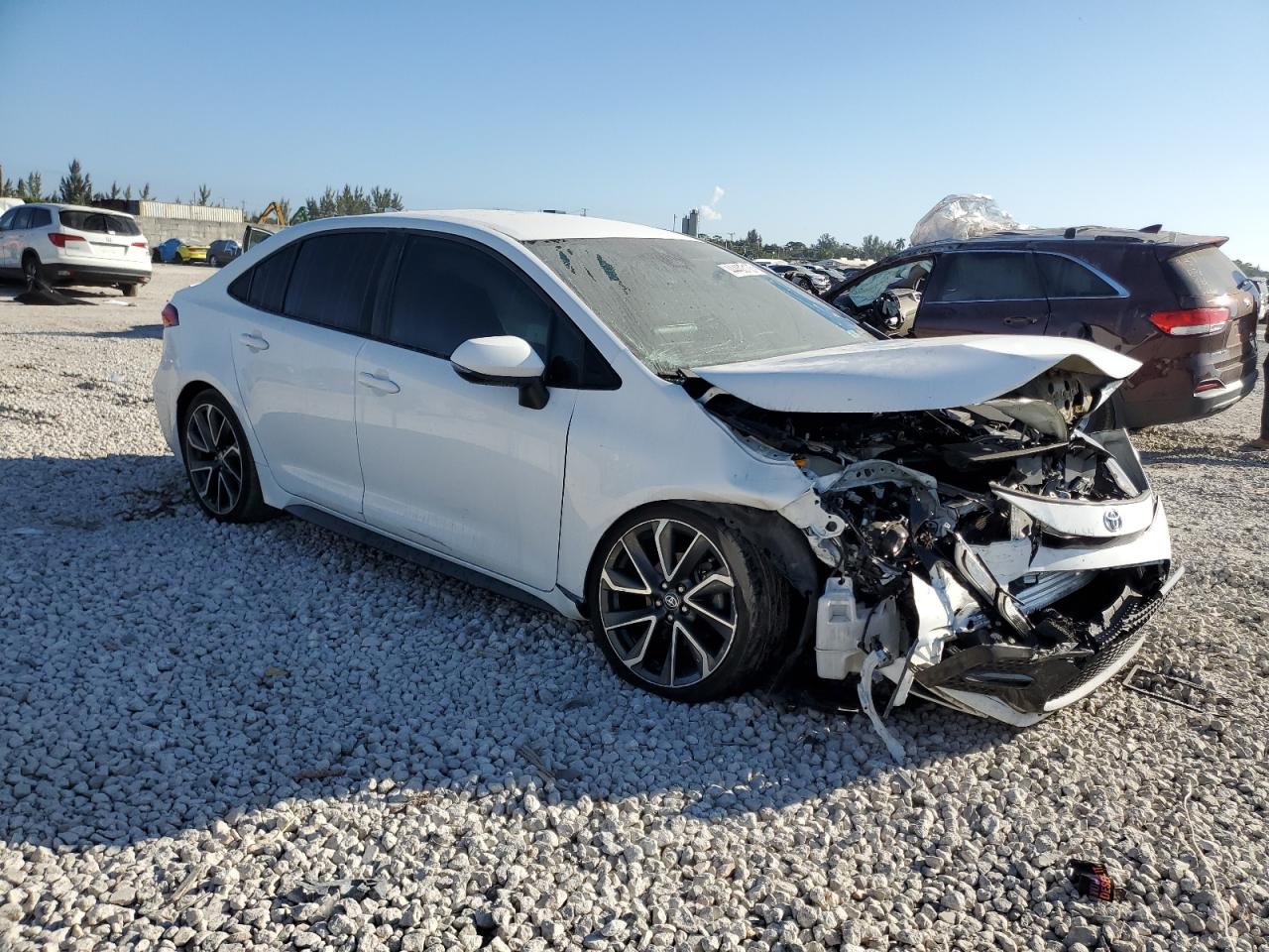 2021 Toyota Corolla VIN 5YFS4MCE8MP062379 Copart auction photo, front end / minor dent/scratches damage thumbnail 4