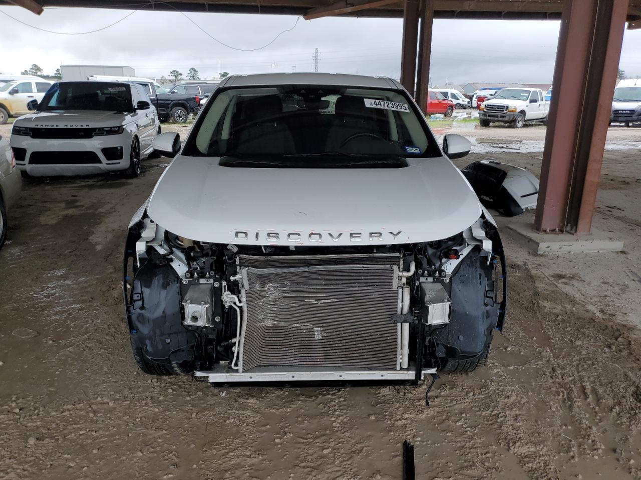2020 Land Rover Discovery VIN SALCK2FX6LH855842 Copart auction photo, front end / minor dent/scratches damage thumbnail 5