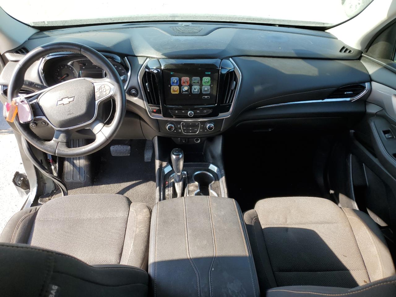 2018 Chevrolet Traverse VIN 1GNERGKW2JJ127552 Copart auction photo, side damage thumbnail 8
