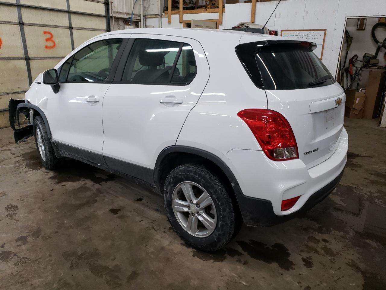 2018 Chevrolet Trax VIN 3GNCJNSB9JL235983 Copart auction photo, front end / undercarriage damage thumbnail 2