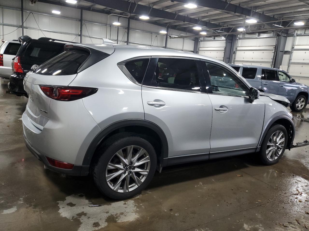 2020 Mazda CX-5 VIN JM3KFADM0L0780958 Copart auction photo, front end damage thumbnail 2