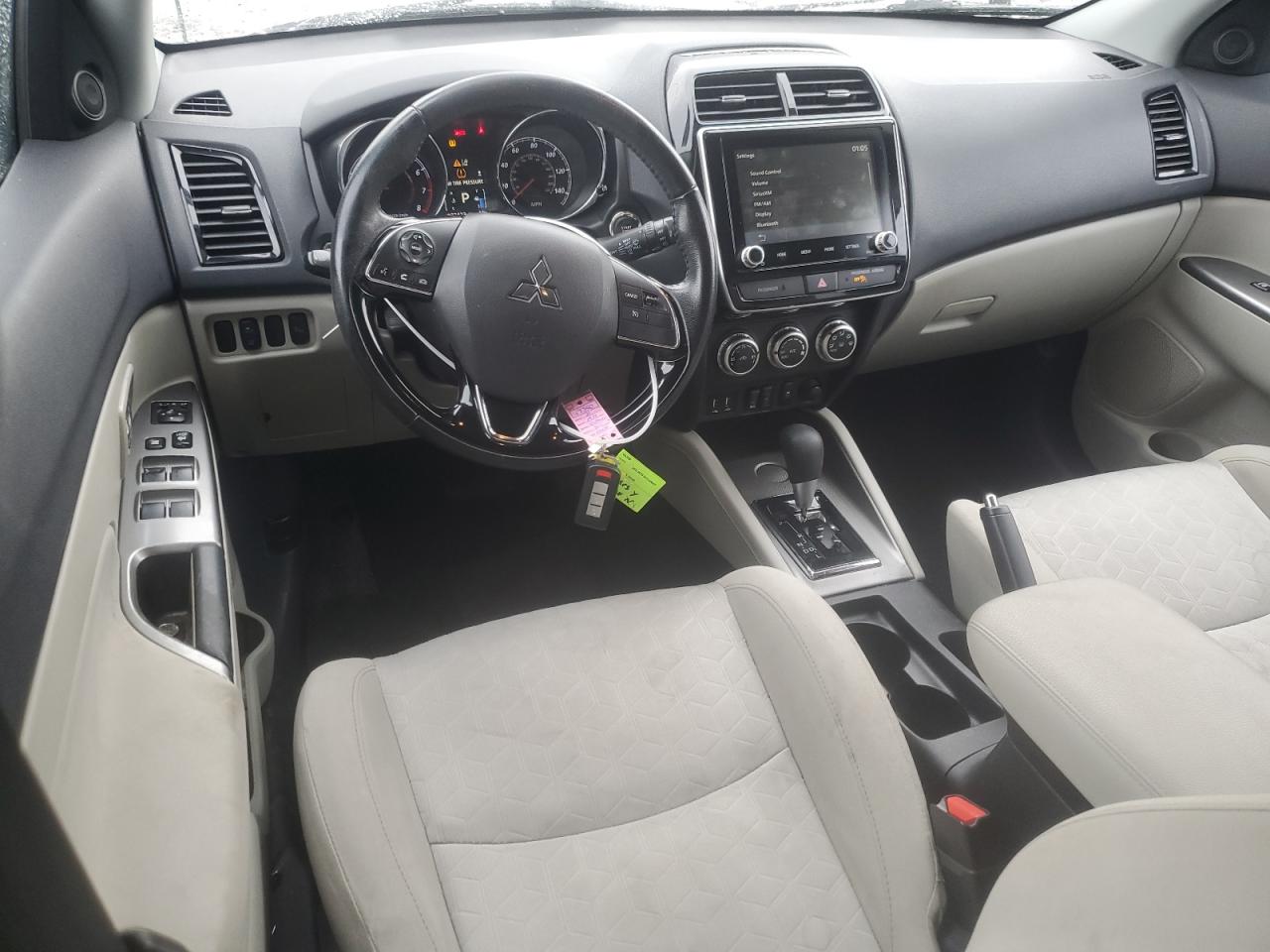 2021 Mitsubishi Outlander VIN JA4APVAU5MU029629 Copart auction photo, side / minor dent/scratches damage thumbnail 8