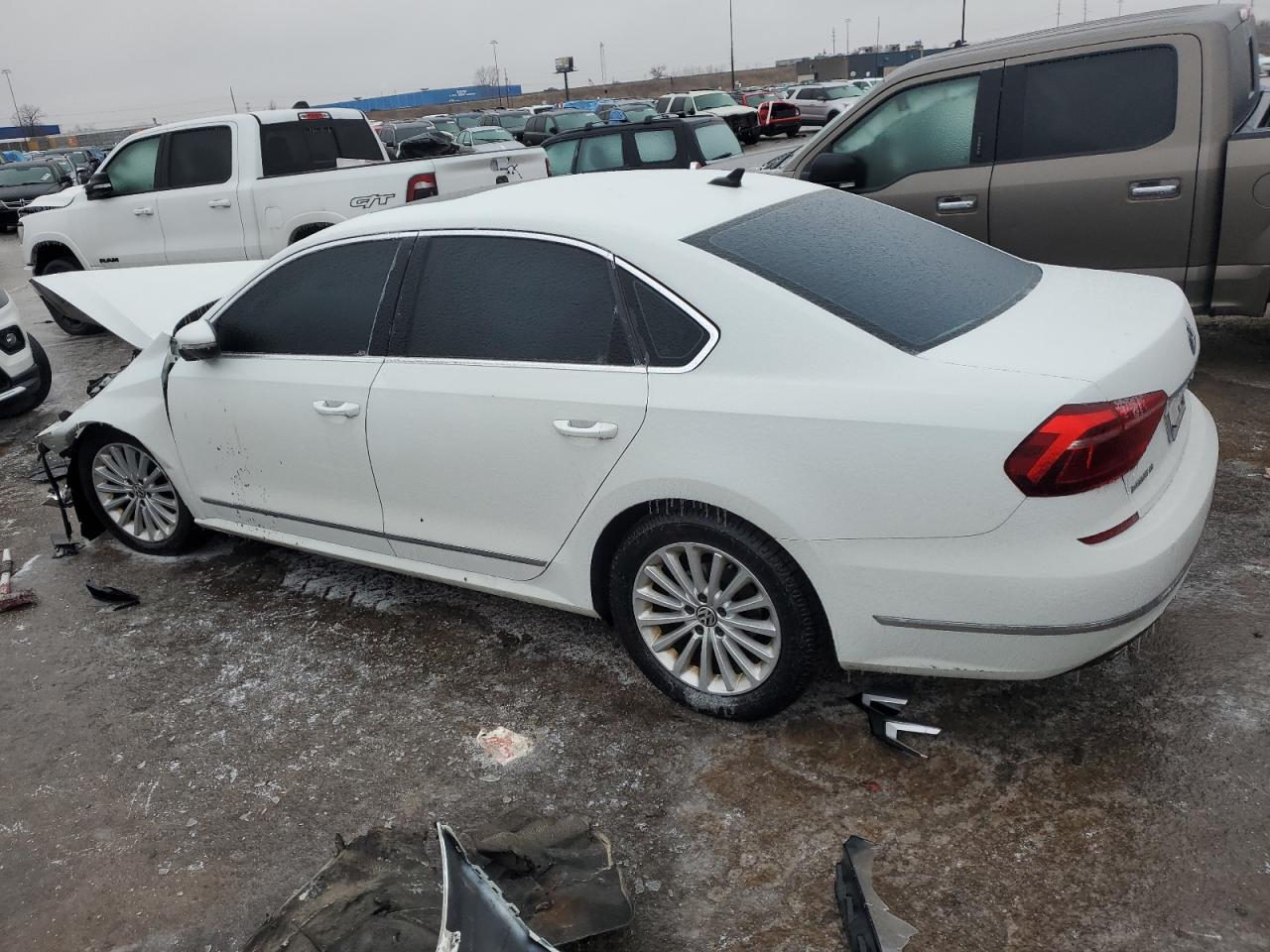 2017 Volkswagen Passat VIN 1VWBT7A36HC083149 Copart auction photo, front end damage thumbnail 2