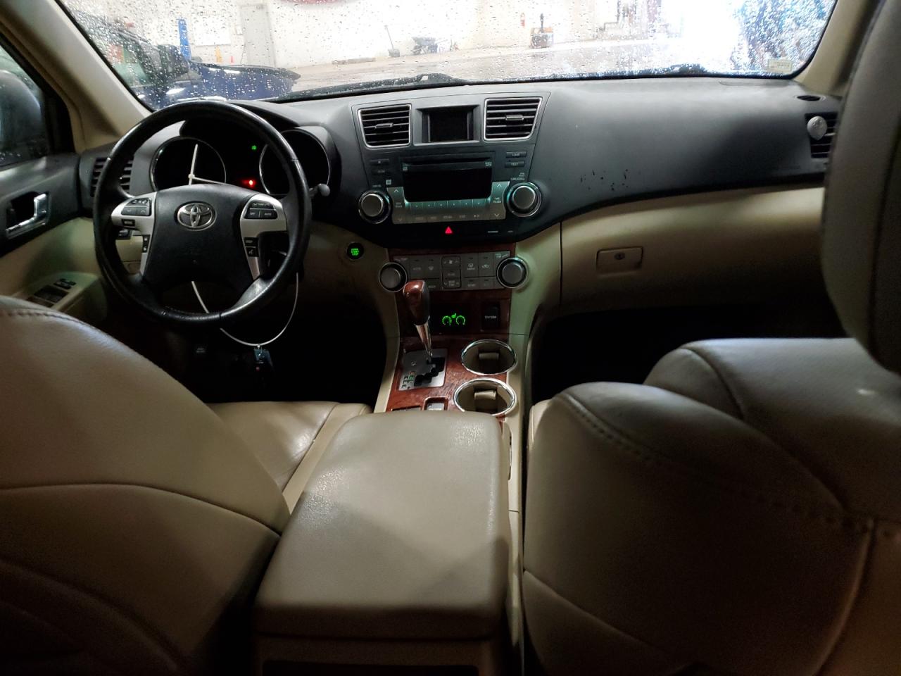 2011 Toyota Highlander VIN 5TDDK3EH0BS076524 Copart auction photo, side / rear end damage thumbnail 8