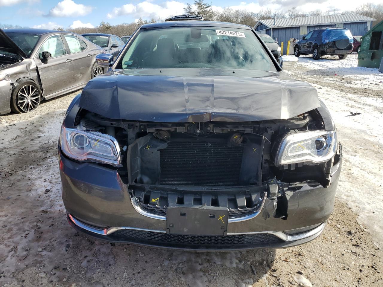 2015 Chrysler 300 VIN 2C3CCAKG7FH820489 Copart auction photo, front end damage thumbnail 5