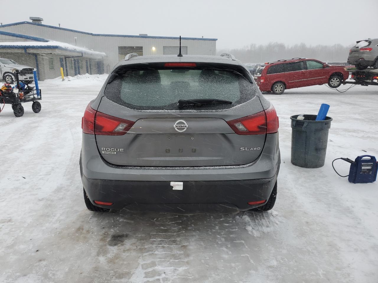 2017 Nissan Rogue VIN JN1BJ1CR1HW123890 Copart auction photo, front end damage thumbnail 6
