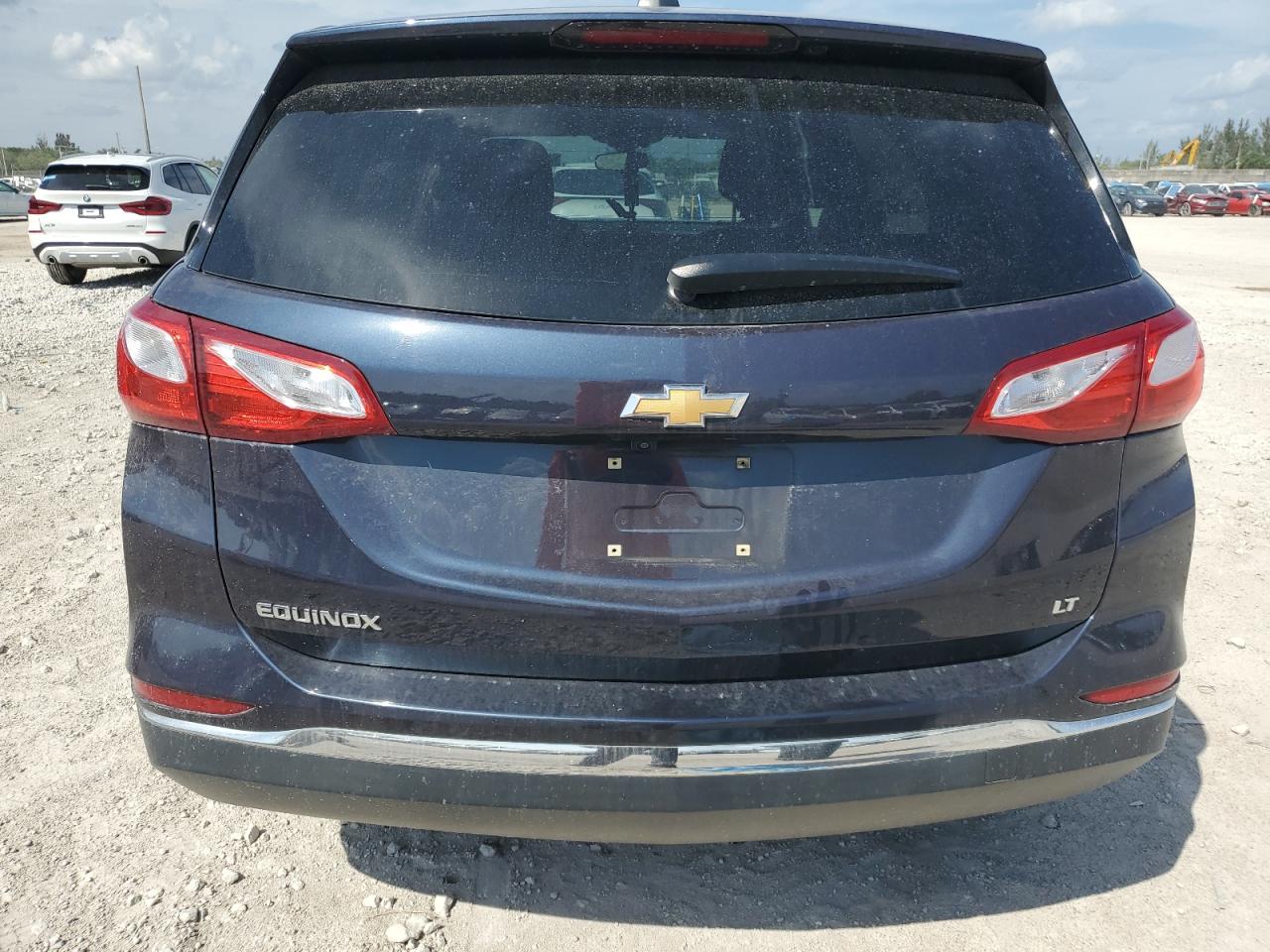 2019 Chevrolet Equinox VIN 3GNAXKEV5KS526109 Copart auction photo, front end / minor dent/scratches damage thumbnail 6