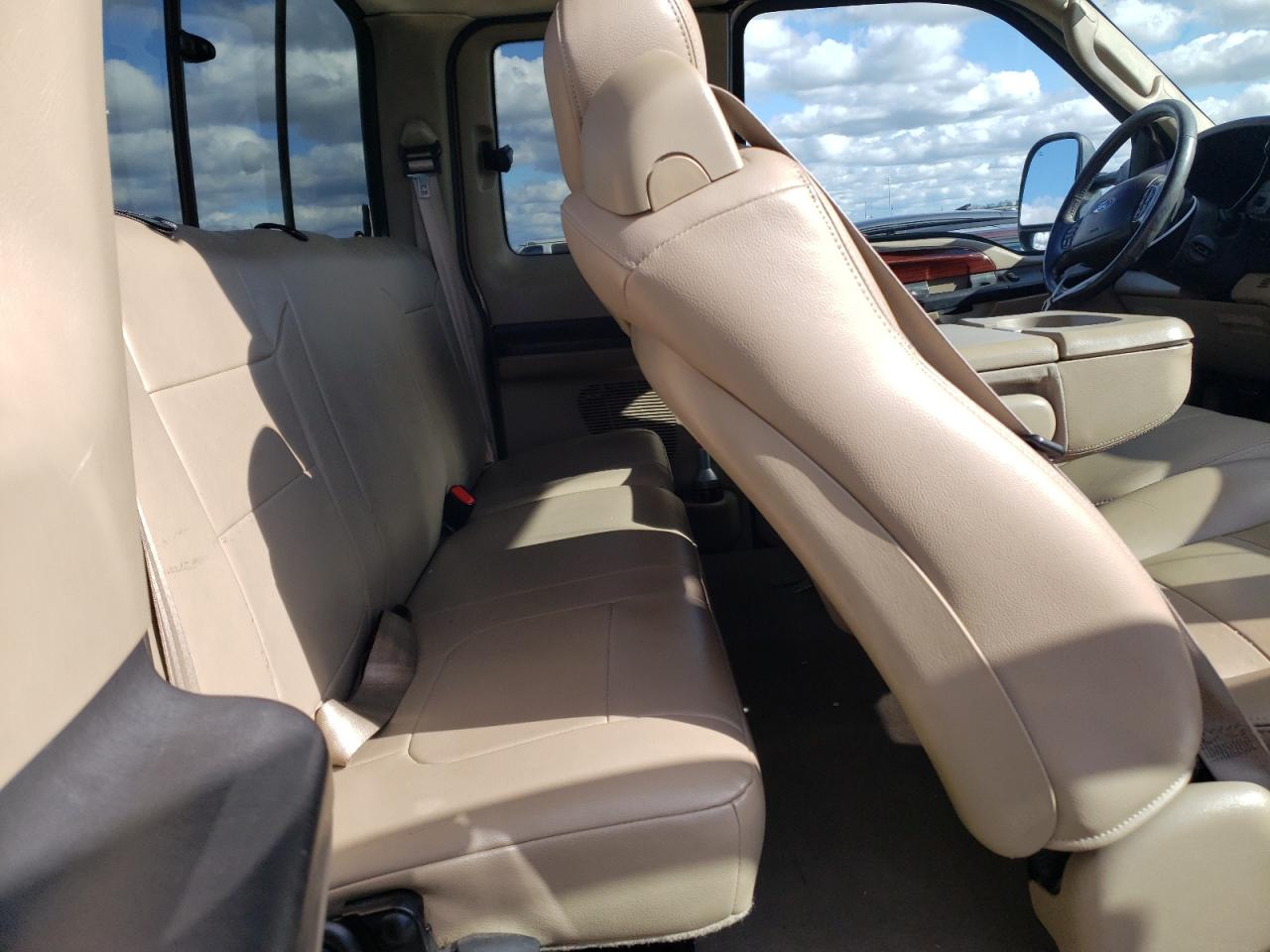 2005 Ford F250 VIN 1FTSX21P65EC01164 Copart auction photo, front end damage thumbnail 10