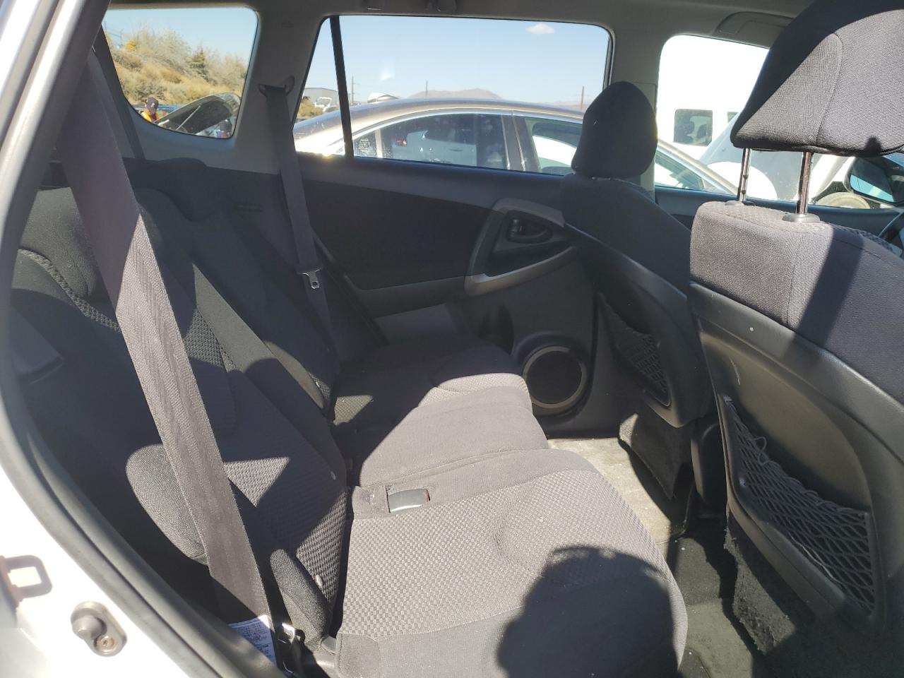2006 Toyota RAV 4 VIN JTMBD32V865002954 Copart auction photo, side damage thumbnail 10
