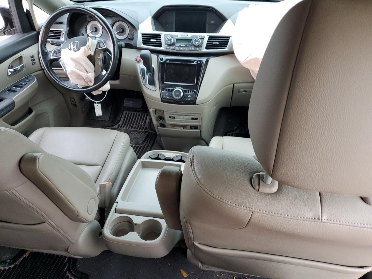 2016 Honda Odyssey VIN 5FNRL5H94GB055531 Copart auction photo, front end / minor dent/scratches damage thumbnail 8