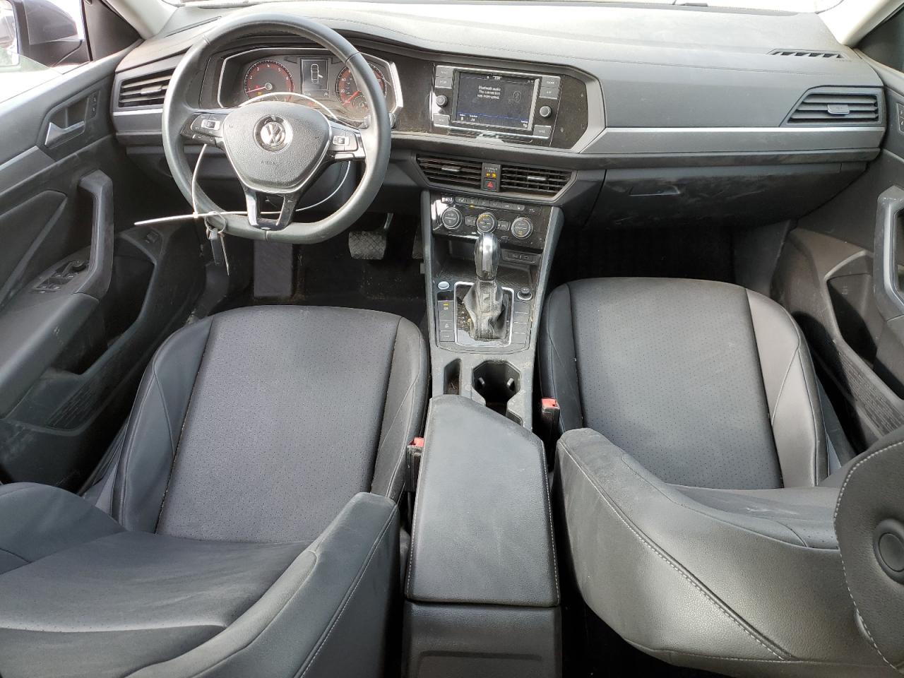 2020 Volkswagen Jetta VIN 3VWCB7BU0LM049679 Copart auction photo, front end / minor dent/scratches damage thumbnail 8