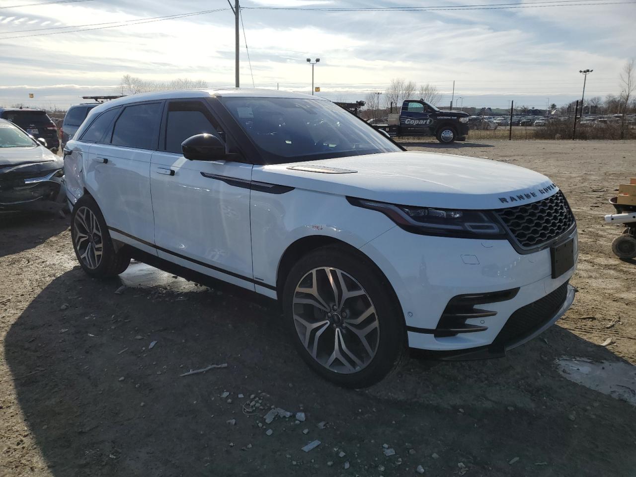 2019 Land Rover Range Rover VIN SALYL2EX5KA783107 Copart auction photo, rear end / minor dent/scratches damage thumbnail 4