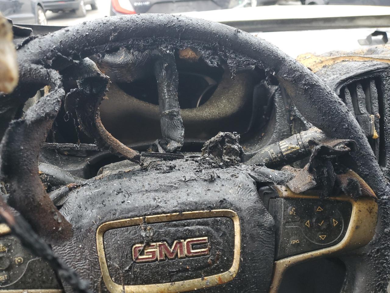 2019 GMC Terrain VIN 3GKALTEV5KL285953 Copart auction photo, burn damage thumbnail 9