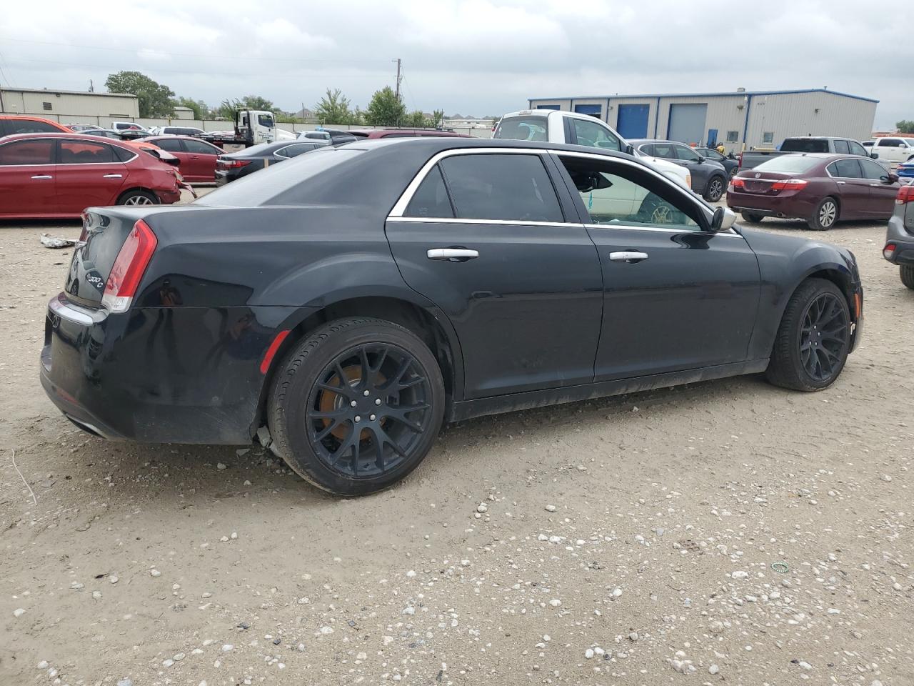 2018 Chrysler 300 VIN 2C3CCAPT5JH148818 Copart auction photo, front end damage thumbnail 3