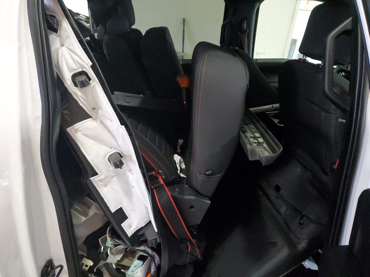 2020 Ford F-150 VIN 1FTEW1EPXLFC61167 Copart auction photo, rear end / undercarriage damage thumbnail 10