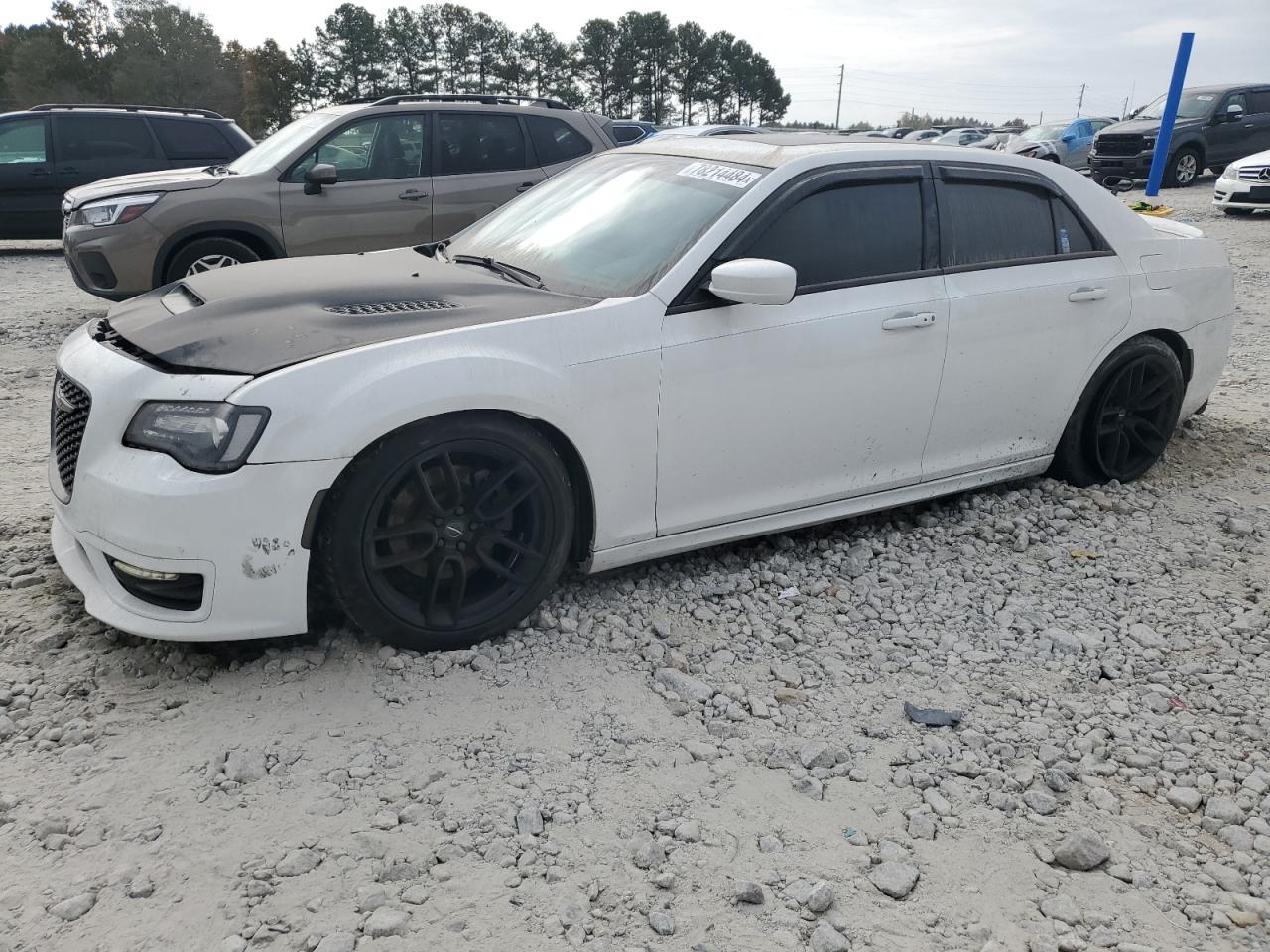 2020 Chrysler 300 VIN 2C3CCABT1LH145893
