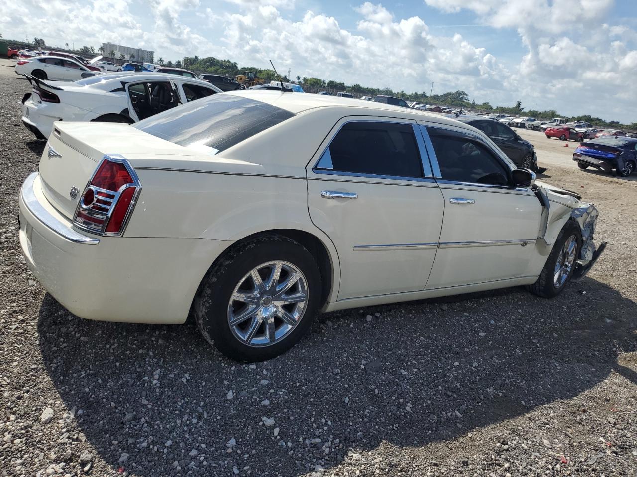 2008 Chrysler 300 VIN 2C3KA63H18H130049 Copart auction photo, front end damage thumbnail 3