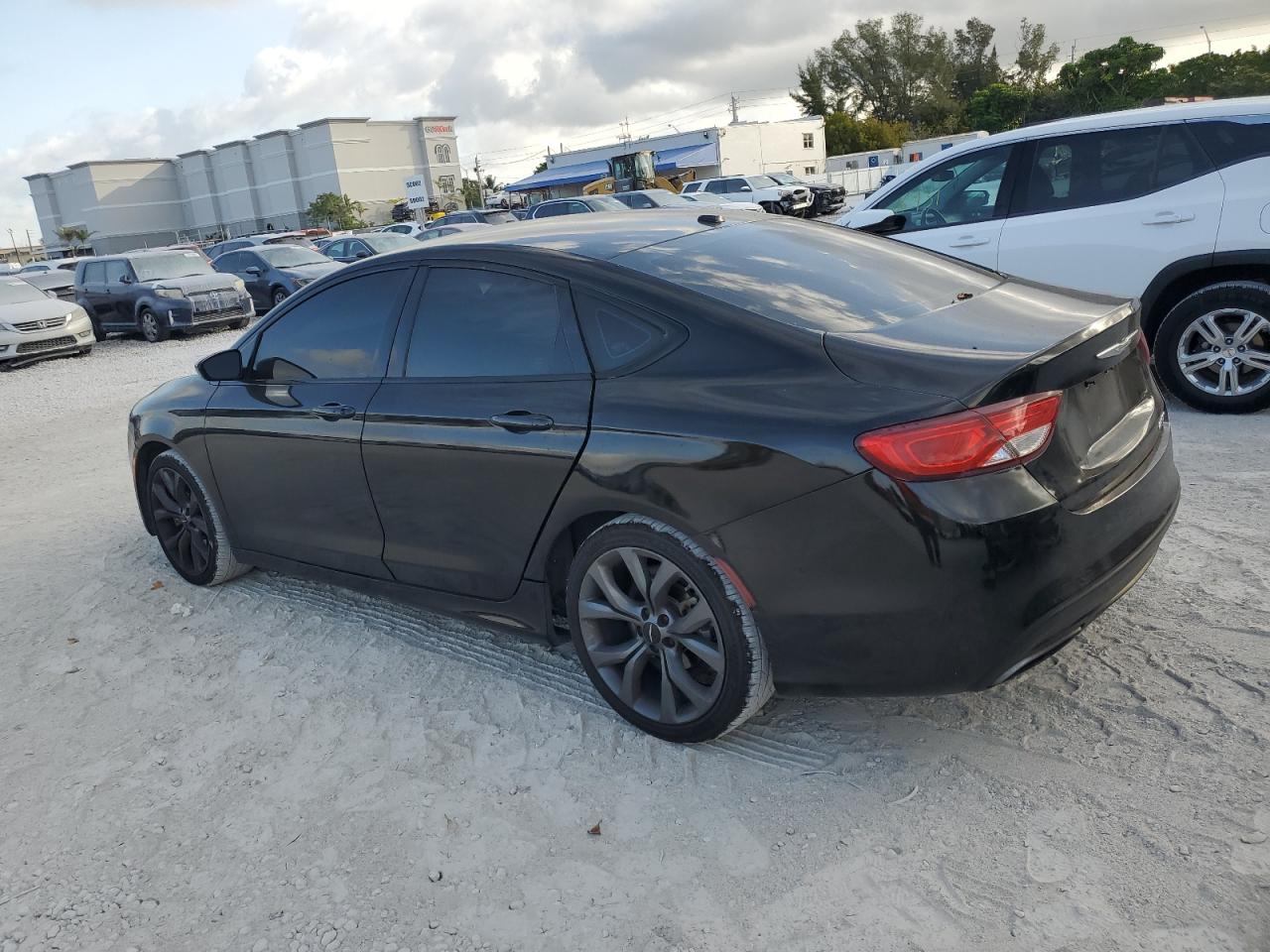 2015 Chrysler 200 VIN 1C3CCCBB9FN548230 Copart auction photo, front end damage thumbnail 2