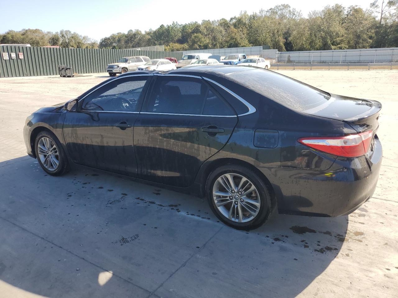2016 Toyota Camry VIN 4T1BF1FK2GU531673 Copart auction photo, top/roof / minor dent/scratches damage thumbnail 2