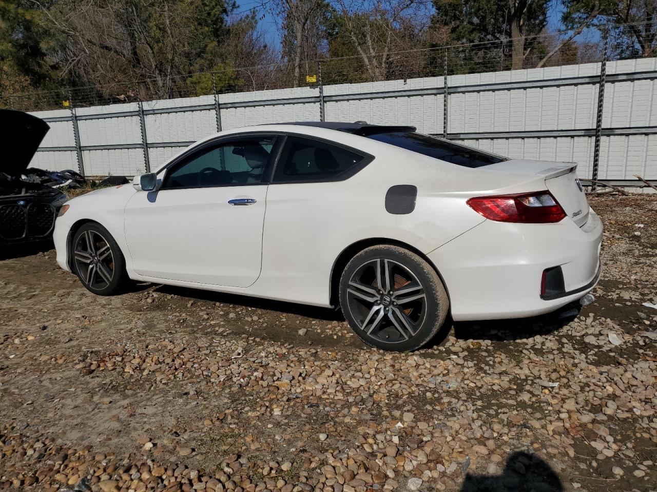 2014 Honda Accord VIN 1HGCT1B86EA003811 Copart auction photo, minor dent/scratches damage thumbnail 2