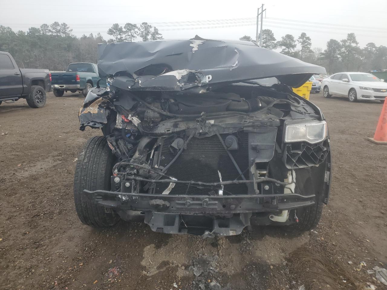 2021 Jeep Grand Cherokee VIN 1C4RJEBG7MC623843 Copart auction photo, front end damage thumbnail 5