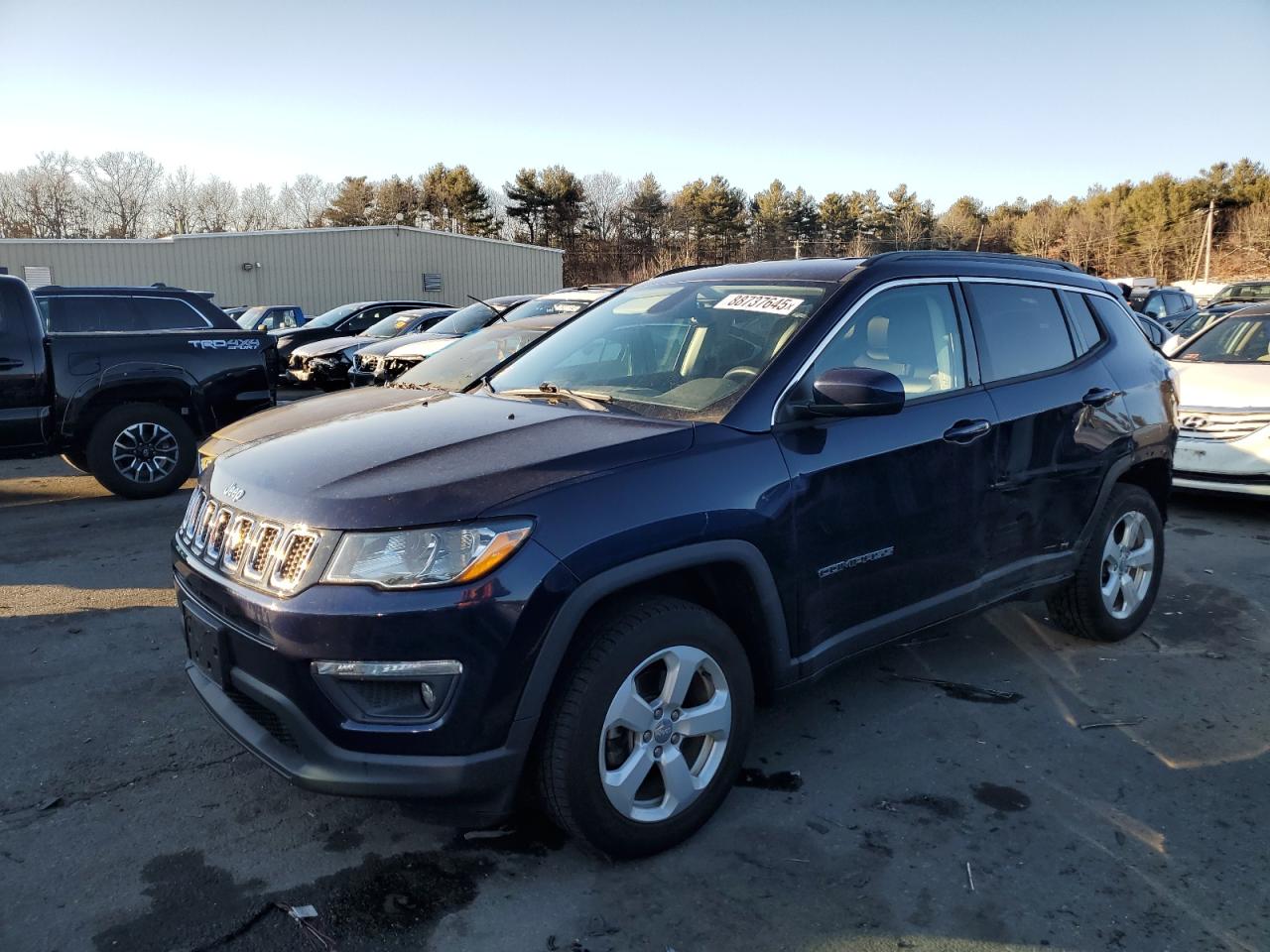 2018 Jeep Compass VIN 3C4NJDBB8JT201223