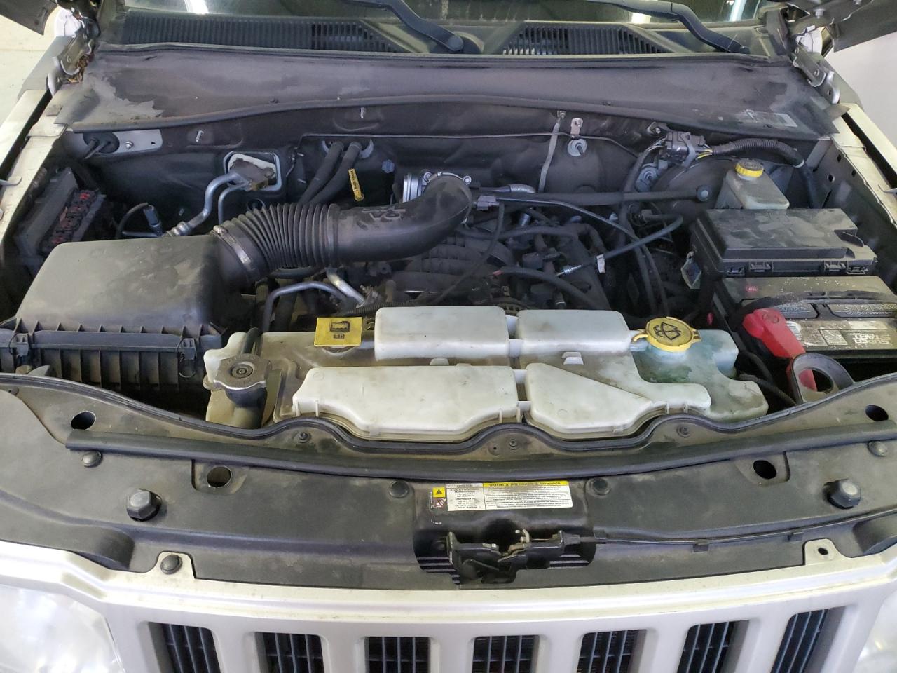 2008 Jeep Liberty (North America) VIN 1J8GP28KX8W243277 Copart auction photo, front end / rear end damage thumbnail 14