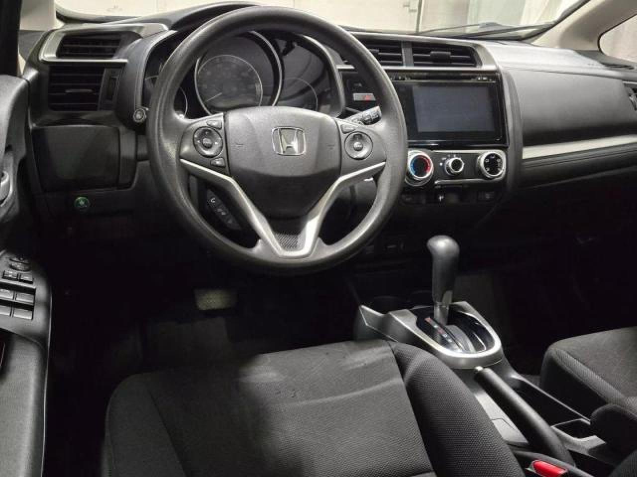 2015 Honda Fit VIN 3HGGK5H88FM742959 Copart auction photo, normal wear damage thumbnail 9