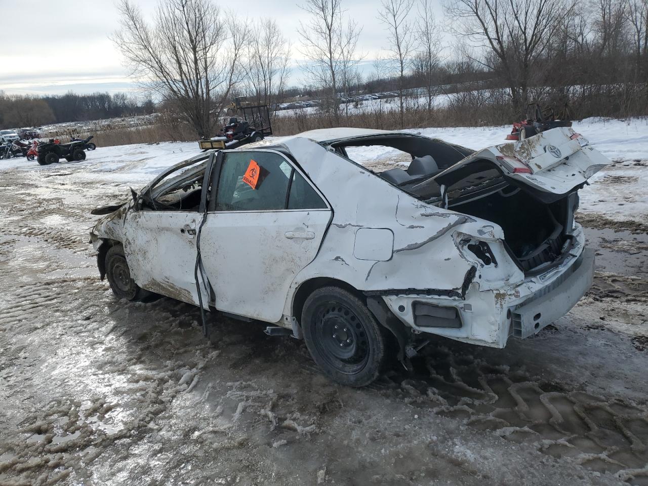 2014 Toyota Camry VIN 4T1BF1FK9EU327952 Copart auction photo, rollover damage thumbnail 2