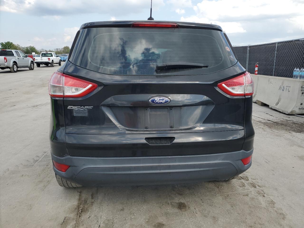 2013 Ford Escape VIN 1FMCU0F76DUC48382 Copart auction photo, mechanical / minor dent/scratches damage thumbnail 6
