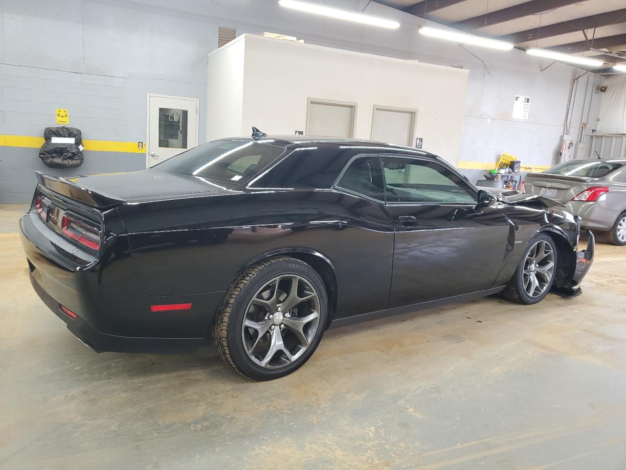 2015 Dodge Challenger VIN 2C3CDZBT9FH724369 Copart auction photo, front end damage thumbnail 3