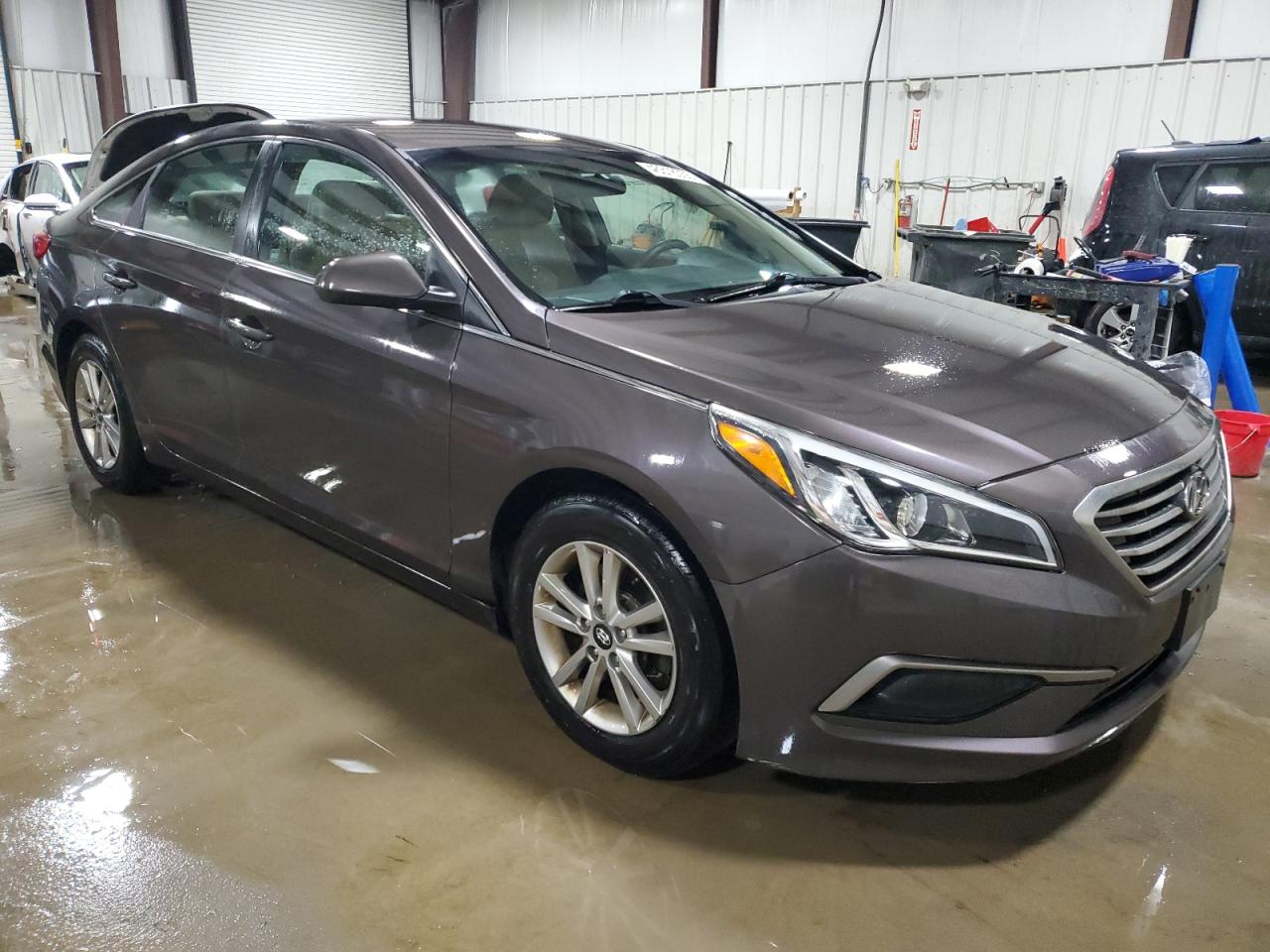 2016 Hyundai Sonata VIN 5NPE24AF6GH412270 Copart auction photo, front end / rear end damage thumbnail 4