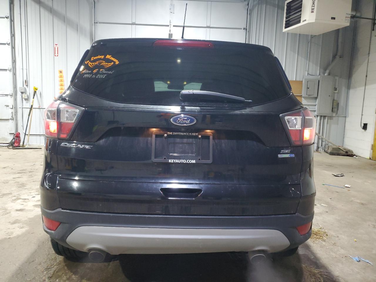 2017 Ford Escape VIN 1FMCU9G99HUB08546 Copart auction photo, side / front end damage thumbnail 6