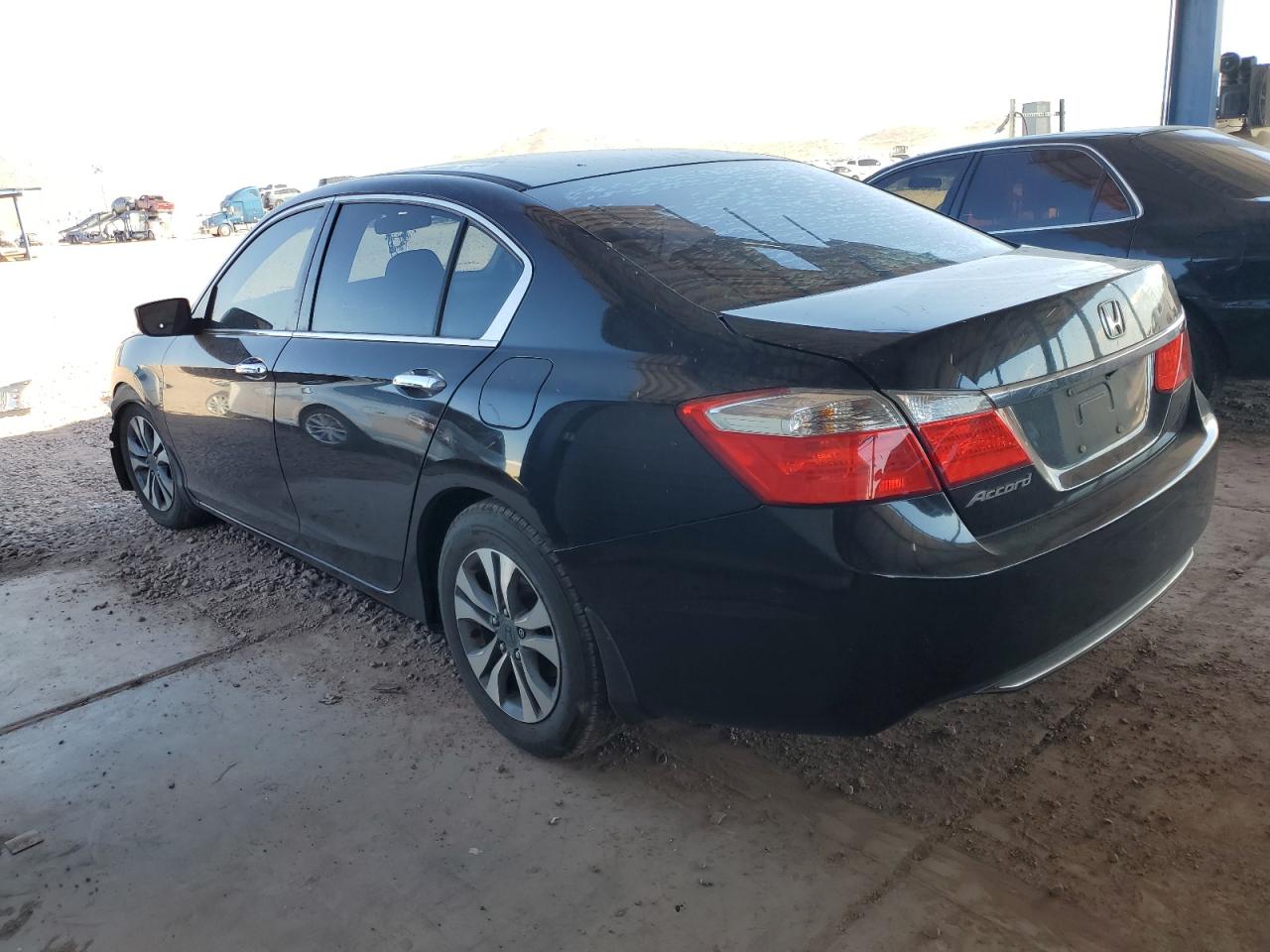 2014 Honda Accord VIN 1HGCR2F33EA286610 Copart auction photo, side / front end damage thumbnail 2