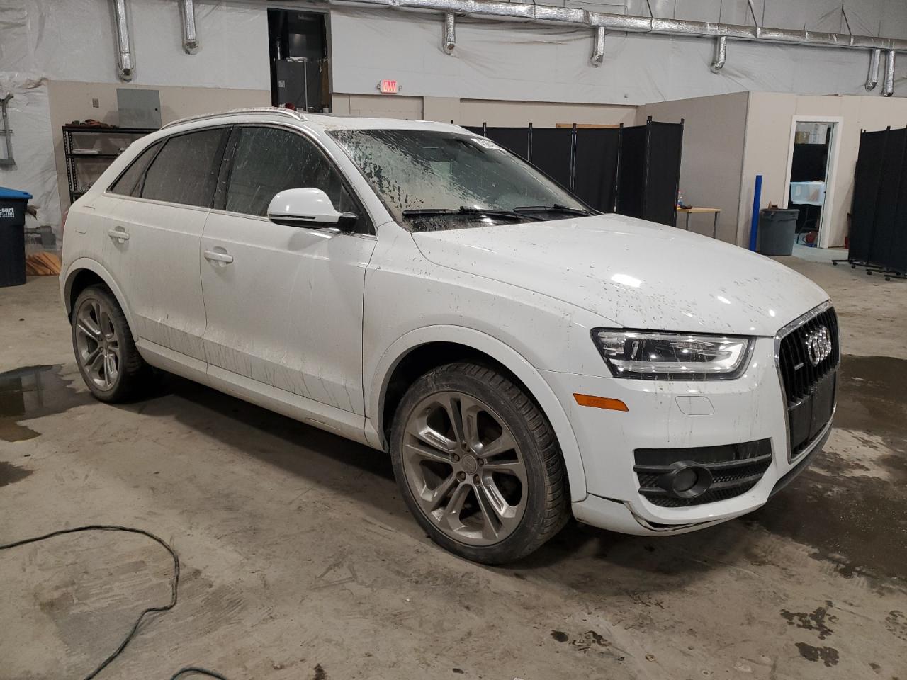 2015 Audi Q3 VIN WA1GFCFS8FR014489 Copart auction photo, mechanical / minor dent/scratches damage thumbnail 4