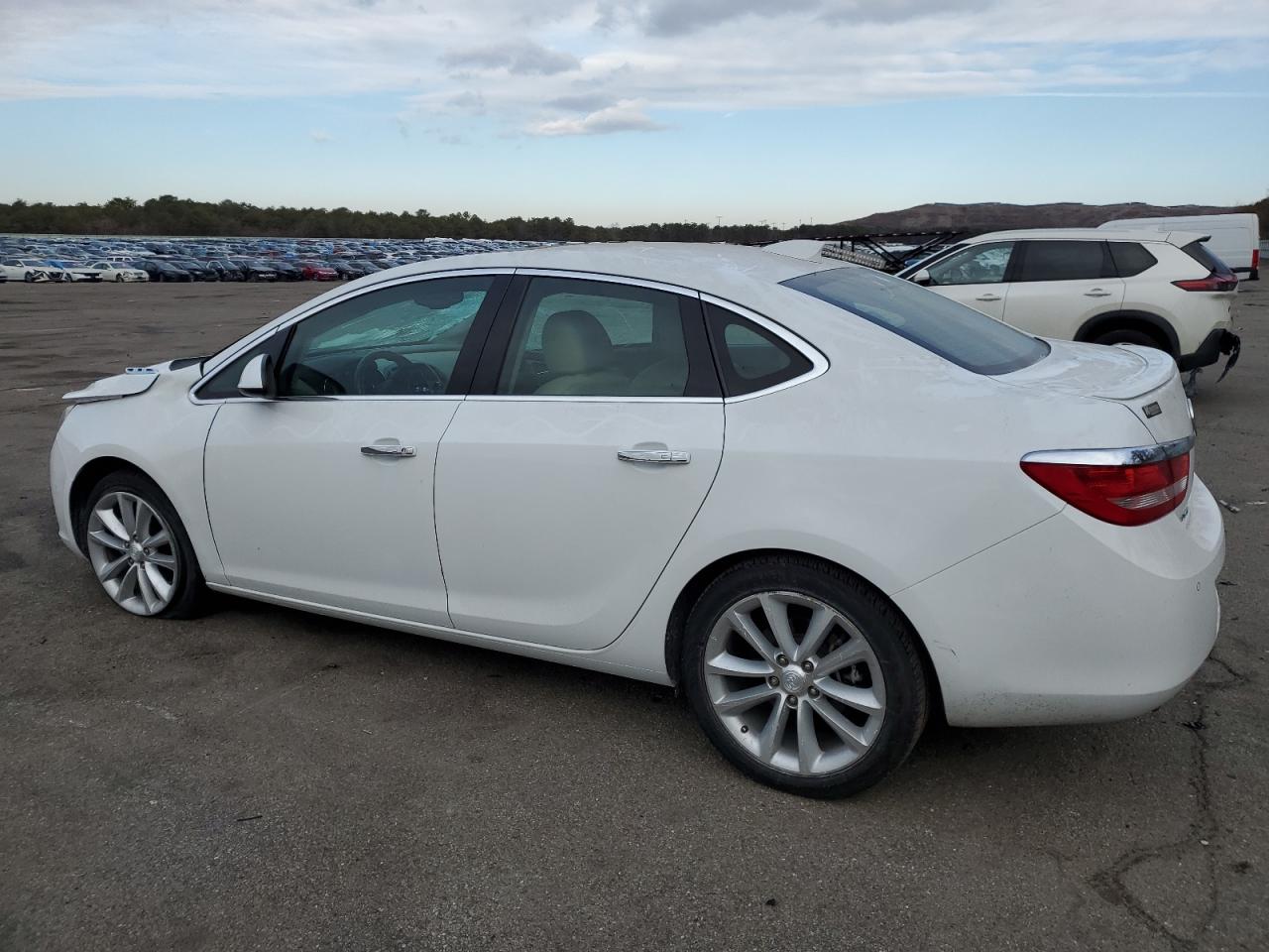2016 Buick Verano VIN 1G4PS5SK2G4175837 Copart auction photo, side / front end damage thumbnail 2