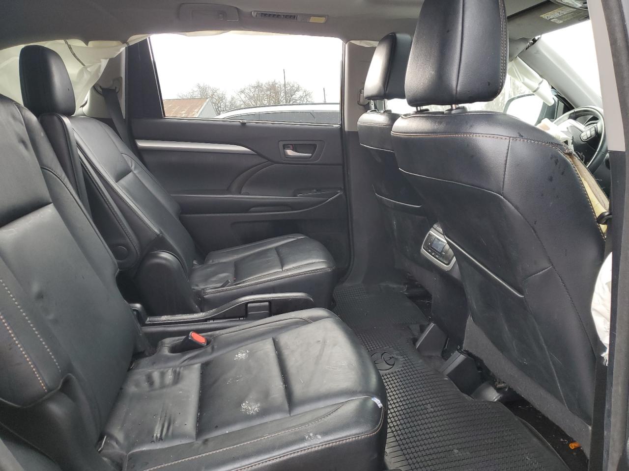 2018 Toyota Highlander VIN 5TDJZRFH9JS542918 Copart auction photo, all over damage thumbnail 10